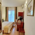 Guest house Avalena Rooms 3*