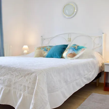 Art Depandansa Maison d'hôtes