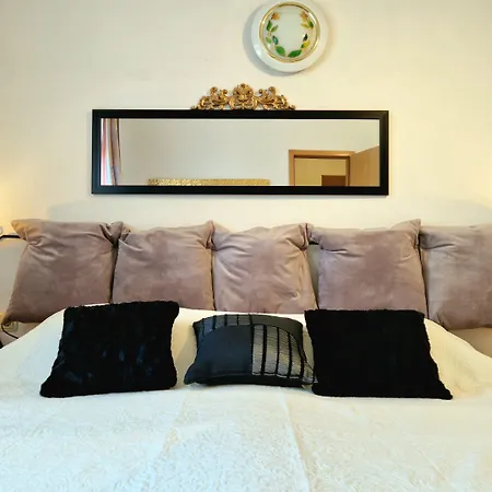 Avalena 3*